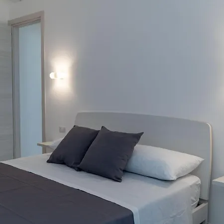 Diletta Residence, Con Piscina Sant Isidoro (Apulia)