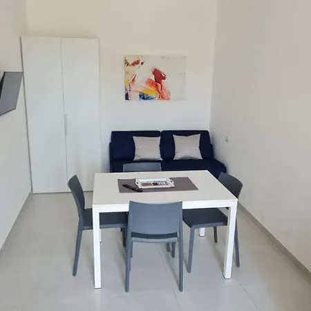 Diletta Residence, Con Piscina *