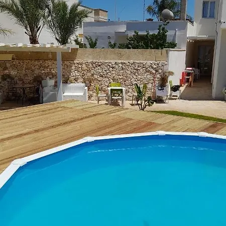 Ξενοδοχείο με διαμερίσματα Diletta Residence, Con Piscina Sant Isidoro (Apulia)