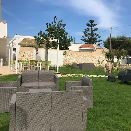 Ξενοδοχείο με διαμερίσματα Diletta Residence, Con Piscina